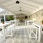 Muezeyyen Hanim Konagi Hotel Alacati