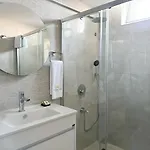 Muezeyyen Hanim Konagi Hotel *