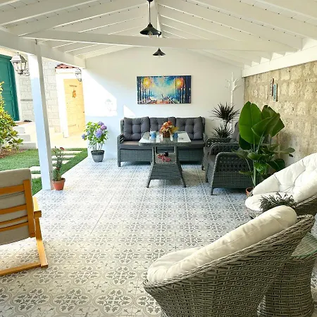 Hotel Müzeyyen Hanım Konağı