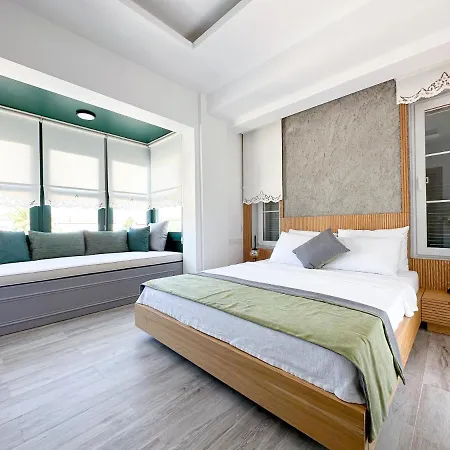 Müzeyyen Hanım Konağı * Alaçatı