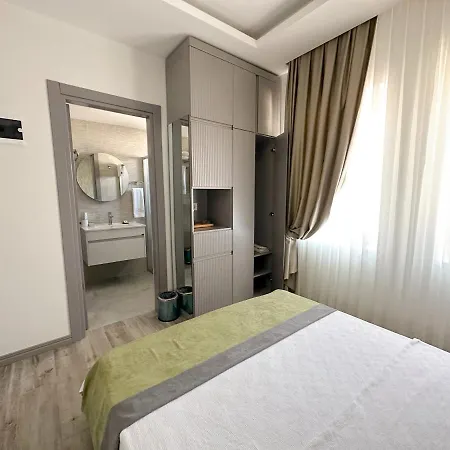 Muezeyyen Hanim Konagi Hotel *