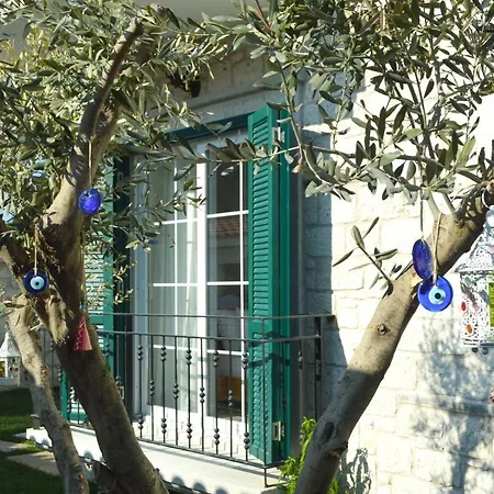 Otel Muezeyyen Hanim Konagi