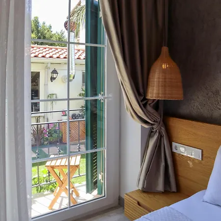 Otel Muezeyyen Hanim Konagi Alaçatı