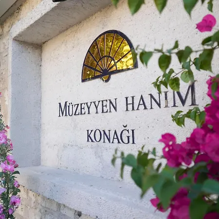 Otel Muezeyyen Hanim Konagi *