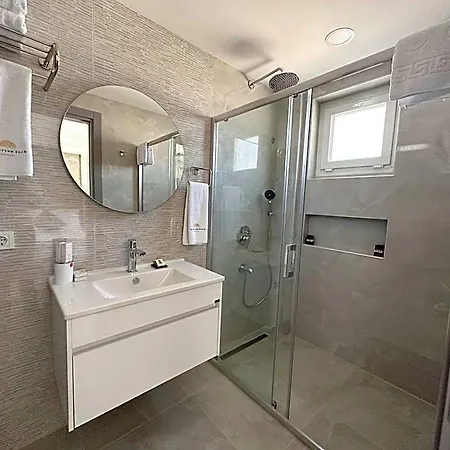 Muezeyyen Hanim Konagi Hotel *