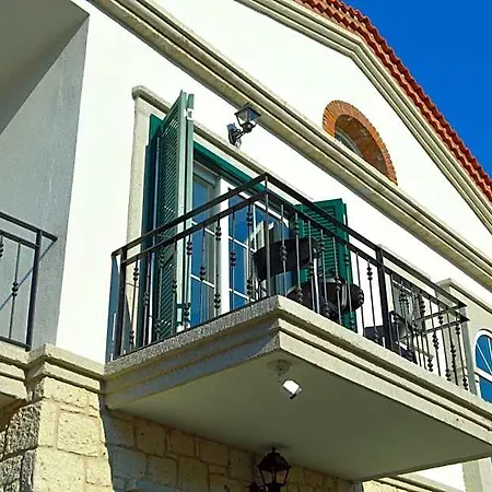 Muezeyyen Hanim Konagi Hotel *