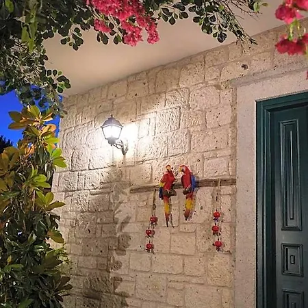 Hotel Muezeyyen Hanim Konagi *