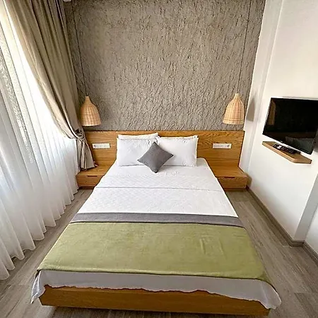 Muezeyyen Hanim Konagi Hotel Alaçatı