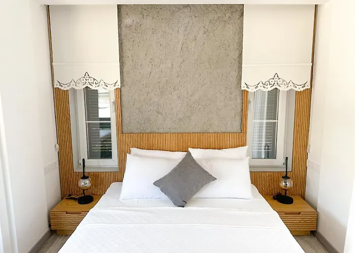 Hotel Muezeyyen Hanim Konagi *
