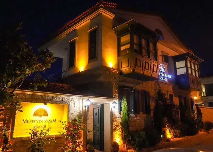 Muezeyyen Hanim Konagi Hotel *